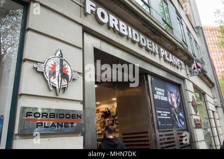 Forbidden Planet store in der Shaftesbury Avenue, London, WC2, Großbritannien Stockfoto
