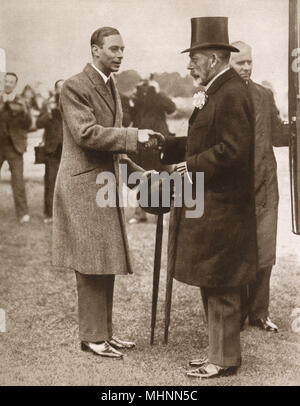 Herzog von York und Pater King George V. bei der Royal Horse Show Stockfoto