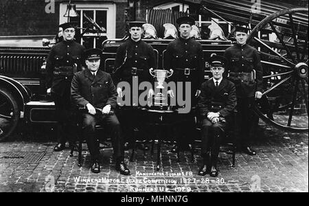 Gruppenfoto, London Fire Brigade, Manchester Square Stockfoto