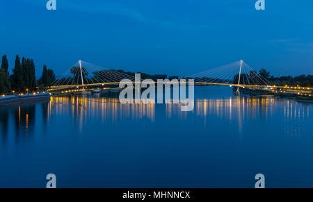 Mimram Fußgängerbrücke über den Rhein zwischen Frankreich und Deutschland Stockfoto