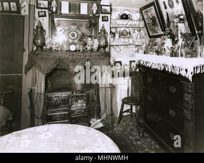 Innenraum eines Arbeiterhauses 1920 Stockfoto