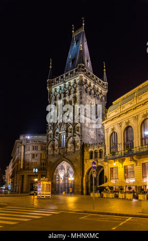 Der Pulverturm, der gotische Turm in Prag, Tschechische Republik Stockfoto