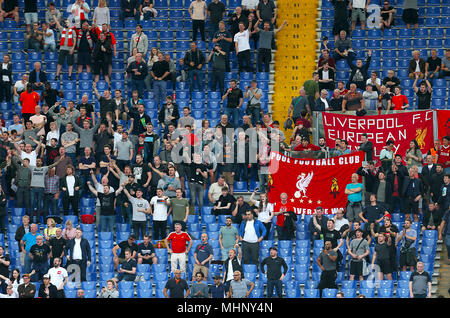 Liverpool Fans auf den Tribünen vor der UEFA Champions League, Halbfinale, Rückspiel im Stadio Olimpico, Rom. Stockfoto