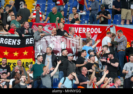 Liverpool Fans auf den Tribünen vor der UEFA Champions League, Halbfinale, Rückspiel im Stadio Olimpico, Rom. Stockfoto