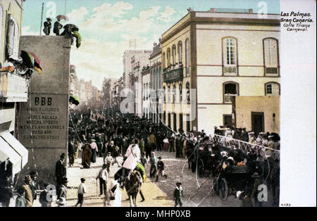 Calle Triana, Las Palmas, Gran Canaria, Kanarische Inseln, mit Karneval statt. Datum: ca. 1900 s Stockfoto