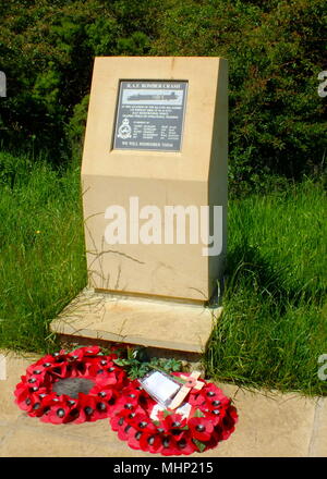 RAF Bomber Crash Memorial, nahe Broadway, Worcestershire -- am 2. Juni 1943 stürzte ein Flugzeug und seine Crew von RAF Honeybourne während der betrieblichen Ausbildung an diesem Ort ab. Stockfoto