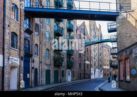 Shad Thames historischen Warehouse Bereich für modernes Leben, Bermondsey, Stadtteil Southwark, London, England, Großbritannien Stockfoto