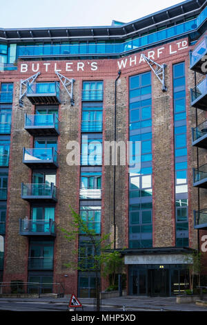 Shad Thames historischen Warehouse Bereich für modernes Leben, Bermondsey, Stadtteil Southwark, London, England, Großbritannien Stockfoto