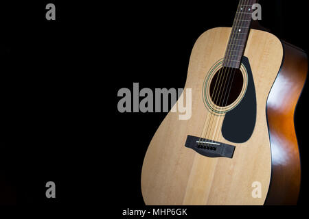 Modische akustische Gitarre Stockfoto