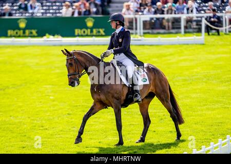 Badminton, Großbritannien. 3. Mai 2018. Nachmittag Dressur. Lauren Kieffer. Veronica. USA. Mitsubishi Badminton Horse Trials. Badminton. UK. {03}/{05}/{2018}. Credit: Sport in Bildern/Alamy leben Nachrichten Stockfoto