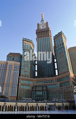 Mekka, Saudi-arabien - 6. März 2017: Morgen Blick auf Minarett Mecca Royal Clock Tower Hotel Stockfoto