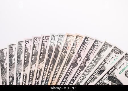 Vereinigte Staaten von Amerika Dollar Währung Hintergrund, USA Geld Banknoten auf weißem Hintergrund. Stockfoto