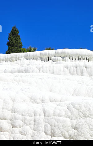Pamukkale - Kalzium Einlagen von natürlichen Thermalquellen, Türkei Stockfoto
