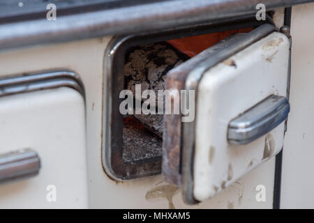 Altes Holz Herd Nahaufnahme Stockfoto