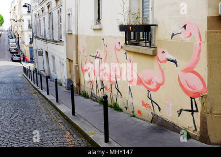 Rosa Flamingos an der Wand - Montmartre - Paris - Frankreich Stockfoto