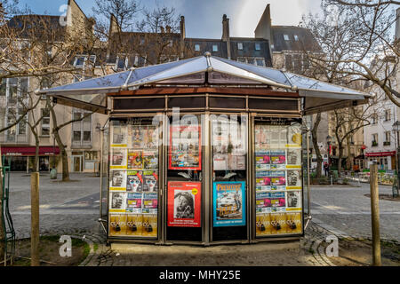 Paris Nachrichten Kiosk auf der Rue Aubry Le Boucher, Paris, Frankreich Stockfoto