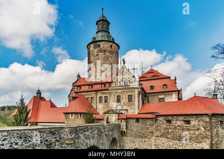 Czocha Schloß (Zamek Czocha) ist eine defensive Burg auf einem Hügel gebaut, Sucha (czocha), Woiwodschaft Niederschlesien, Polen, Europa Stockfoto