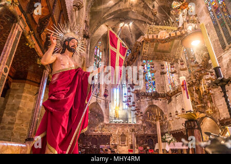 Innenraum der Kathedrale La Seu, Palma de Mallorca, Mallorca, Balearen, Spanien | Kathedrale La Seu, Palma de Mallorca, Mallorca, Balearen Isl Stockfoto