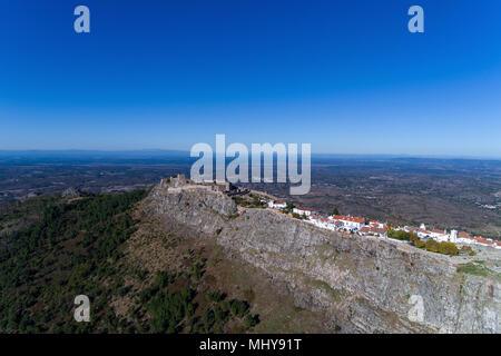 Luftaufnahme des Ohrid Dorf in Alentejo, Portugal; Konzept für Reisen in Portugal und schönsten Orte in Portugal Stockfoto