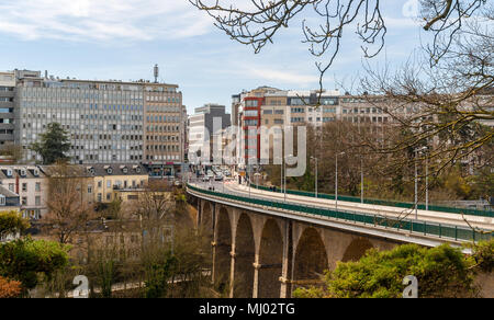 Blick auf die Passerelle Viadukt in Luxemburg Stadt Stockfoto