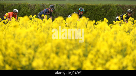 Allgemeine Ansicht des Rennens in der Männer Rennen bei Tag 1 der Tour de Yorkshire von Beverley zu Doncaster. Stockfoto