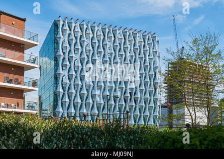 Botschaft Gärten neue Wohnung Gebäude auf neun Elms Lane, in der Nähe von vauxhall, South West London UK Stockfoto