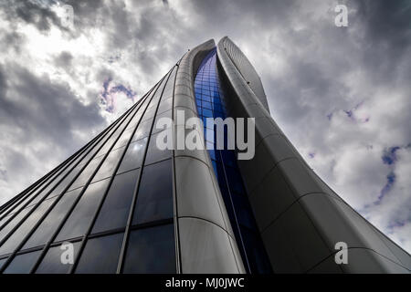 Mailand, Italien - 29. April 2018: Hadid Turm von Zaha Hadid Architects, in Mailand, Italien: moderne CityLife Bezirk Stockfoto