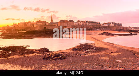 Mittelalterliche Festung Dinard, Bretagne, Frankreich Stockfoto