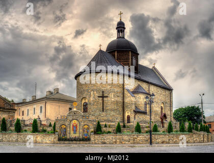 Kirche der Heiligen Dreifaltigkeit, Kamjanez-podilskyj, Ukraine Stockfoto