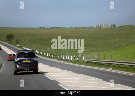 Salisbury Wiltshire England A 303 Autos Stonehenge Stockfoto