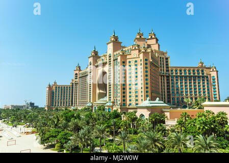 Dubai, VAE - Sep 6,2016: Die Palm Jumeirah und Atlantis Hotel in Dubai. Stockfoto