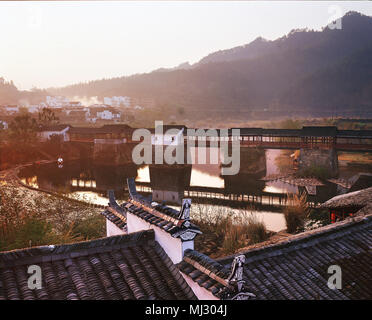 Jiangxi wuyuan shicheng ist funkelnd Stockfoto