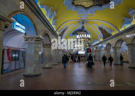 Moskau, Russland - April, 29, 2018: Die Metro-station Komsomolskaja, der U-Bahn ist ein großartiges Beispiel für die sowjetischer Bauart in Moskau Stockfoto