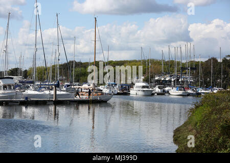 Allgemeine Ansichten von Chichester Harbour in West Sussex, UK, durch Premier Marinas laufen. Stockfoto