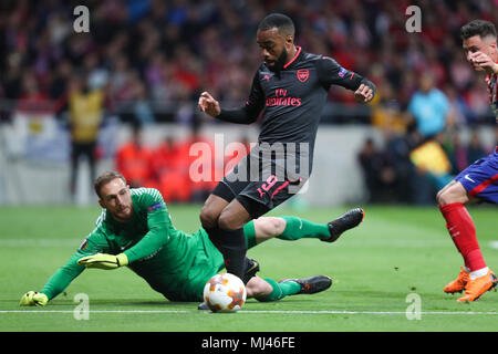 Madrid, Spanien. 3. Mai, 2018. ALEXANDRE LACAZETTE der Arsenal FC in der UEFA Europa League, Halbfinale, 2. bein Fußballspiel zwischen Atletico de Madrid und dem FC Arsenal an Metropolitano Stadion in Madrid, Spanien Quelle: Manuel Blondeau/ZUMA Draht/Alamy leben Nachrichten Stockfoto