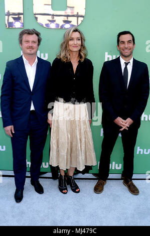 New York, USA. 02 Mai, 2018. Beau Willimon, Natasha McElhone und Jordanien Tappis am Hulu Upfront Präsentation 2018 La Sirena. New York, 02.05.2018 | Verwendung der weltweiten Kredit: dpa/Alamy leben Nachrichten Stockfoto