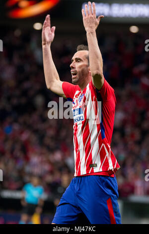 Madrid, Spanien. 3. Mai 2018. Godin spielt in der Europa League Halbfinale Spiel zwischen Atlético de Madrid und Arsenal an Wanda Metropolitano Stadion am 3. Mai in Madrid, Spanien 2018. Credit: Christian Bertrand/Alamy leben Nachrichten Stockfoto