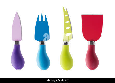 Set aus Edelstahl bunt Käse Messer auf weißem Hintergrund Stockfoto