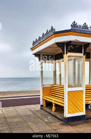 Victorian seaside Tierheim an einem bewölkten Tag in Fareham, Hampshire Stockfoto