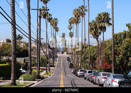 SANTA MONICA, VEREINIGTE STAATEN - 6. APRIL 2014: Street View in Santa Monica, Kalifornien. Ab 2012 mehr als 7 Millionen Besucher von außerhalb von La count Stockfoto