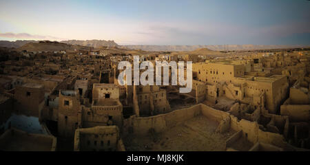 Luftaufnahme zu Al-Qasr Altstadt in Dakhla Oasis, Ägypten Stockfoto