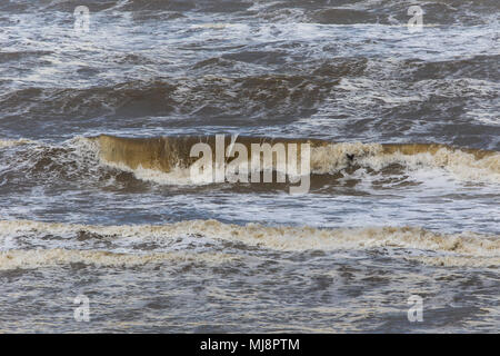 Nordsee, Sturm, unruhigen Meer, Wellen, Brechern, Rolle der Küste, Stockfoto