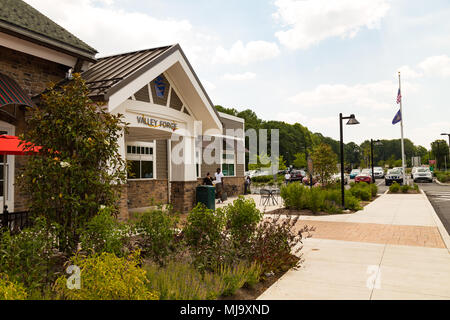 Valley Forge, PA, USA - 20. Juni 2016: Der neue Ruheraum und Reisen Plaza auf dem Pennsylvania Turnpike. Stockfoto