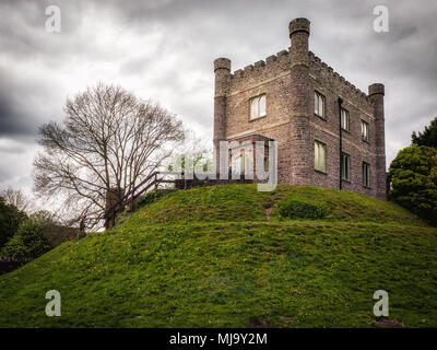 Abergavenny, Wales, UK: April 04, 2017: Abergavenny Burgruine Stockfoto