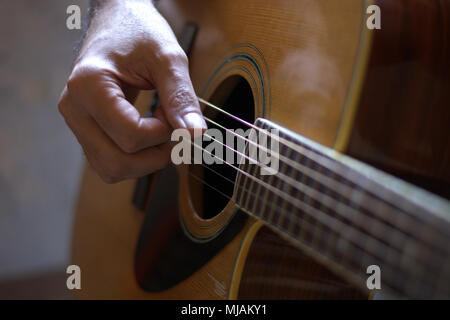 Musik hat uns immer jeden Tag unseres Lebens begleitet Stockfoto