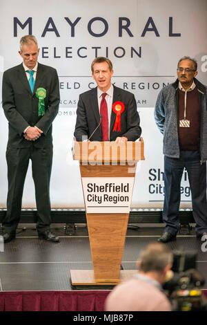 Bürgermeisterwahl Sheffield City Region 2018 Dan Jarvis, Labour MP für Barnsley Central ist als der Bürgermeister für die Sheffield City Region zurück Stockfoto