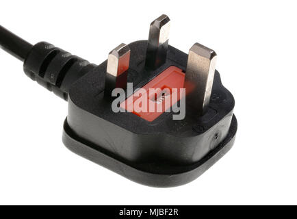 Standard schwarz British Household Netzstecker mit 13-A-Sicherung mit Kabel auf weißem Hintergrund. Dieses Design ist in Bahrain, Brunei, Stockfoto