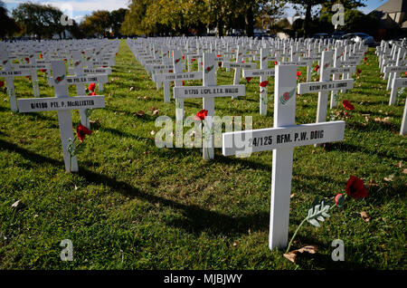 CHRISTCHURCH, NEUSEELAND, 20. APRIL 2018: ein Feld der Kreuze steht für diejenigen, die im Großen Krieg für eine Gedenkstätte auf dem Anzac Tag starb Stockfoto