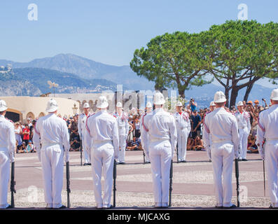 Ändern der Wachen, Palais princier de Monaco, Monte-carlo Stockfoto