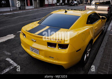 SAN DIEGO/Kalifornien - 17. AUGUST 2017: Chevrolet Auto Parken auf der Straße in der Innenstadt von San Diego. Stockfoto